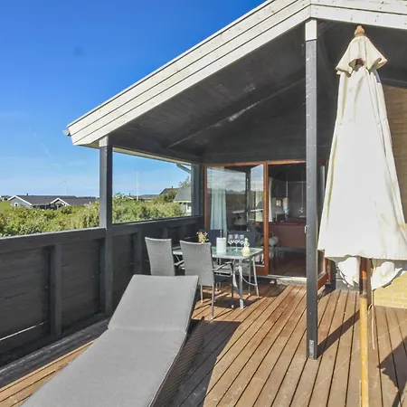 Holiday home Tetta - 800m From The Sea By Interhome